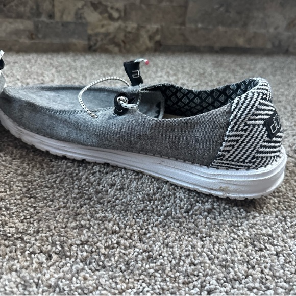 Hey Dude Men’s Size 11 Casual Gray Black White Slip-On Shoes EUC main image 6